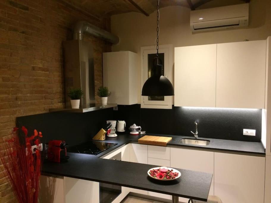 Lovely & Bright Vila Olimpica Beach Apartment Barcelona Exterior foto